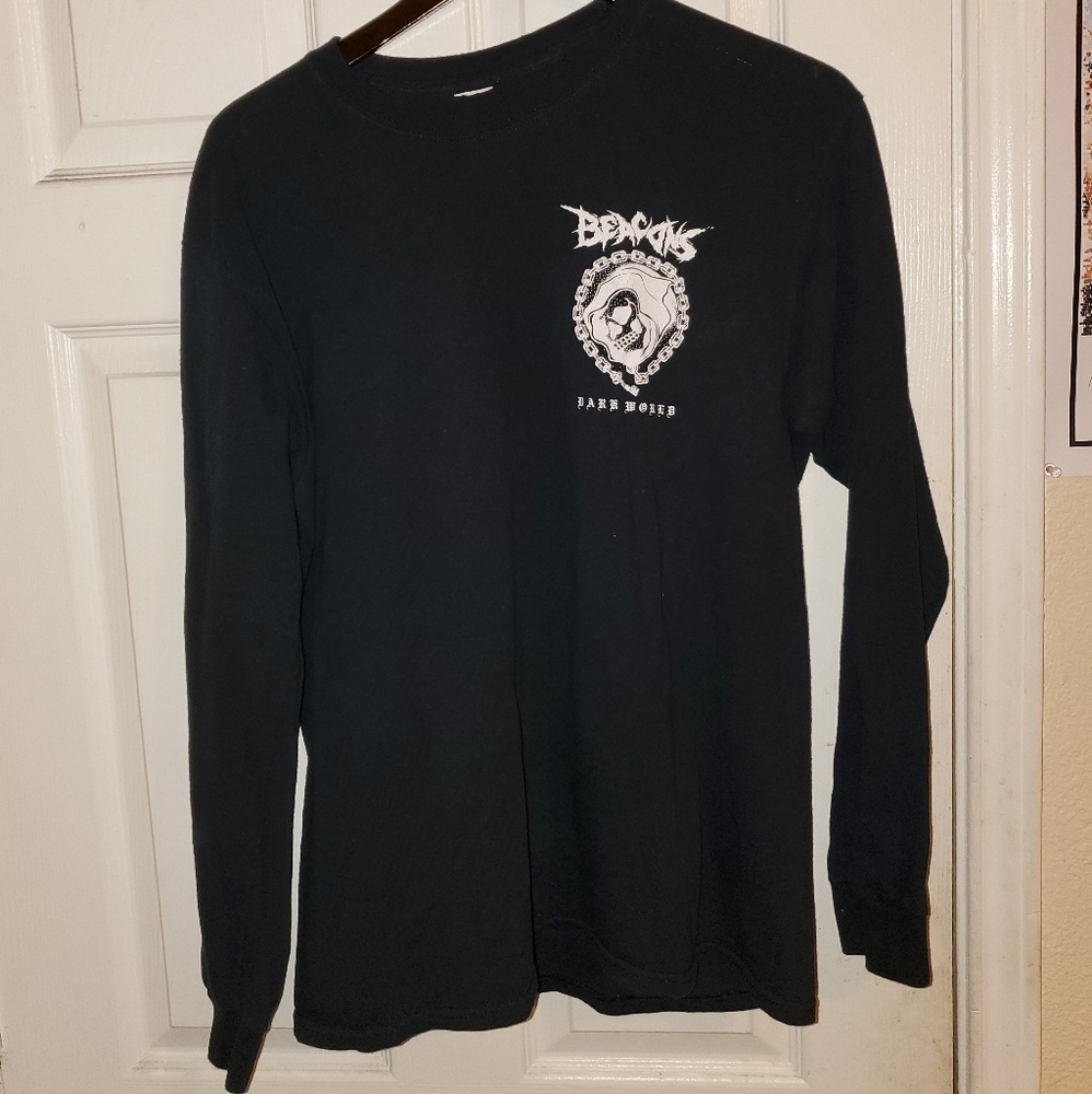 Beacons dark world long sleeve